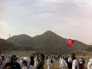 Menyaksikan Tempat Sejarah Perjuangan Nabi Lawan Kaum Quraisy di Jabal Tsur
