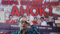 Survei dilakukan pada 15-20 Maret 2016 melalui wawancara langsung kepada responden. Jumlah sampel sebanyak 400 orang di 5 wilayah di DKI Jakarta dan Kepulauan Seribu.
