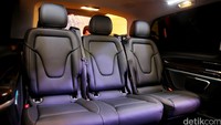 Hadir dengan model V 220 d, kendaraan ini mengusung mesin turbo diesel 2.1 liter, 4 silinder, yang sudah terbukti sukses diterapkan pada kendaraan Mercedes-Benz di berbagai penjuru dunia.