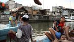 Keceriaan Anak-anak Luar Batang