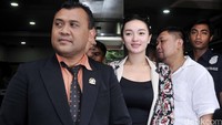 Zaskia diperiksa selama beberapa jam oleh penyidik. Pool/Noel/detikFoto.