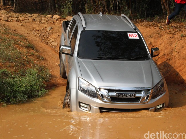 Kabin Ganda Isuzu D-Max V-Cross Juaranya Off Road