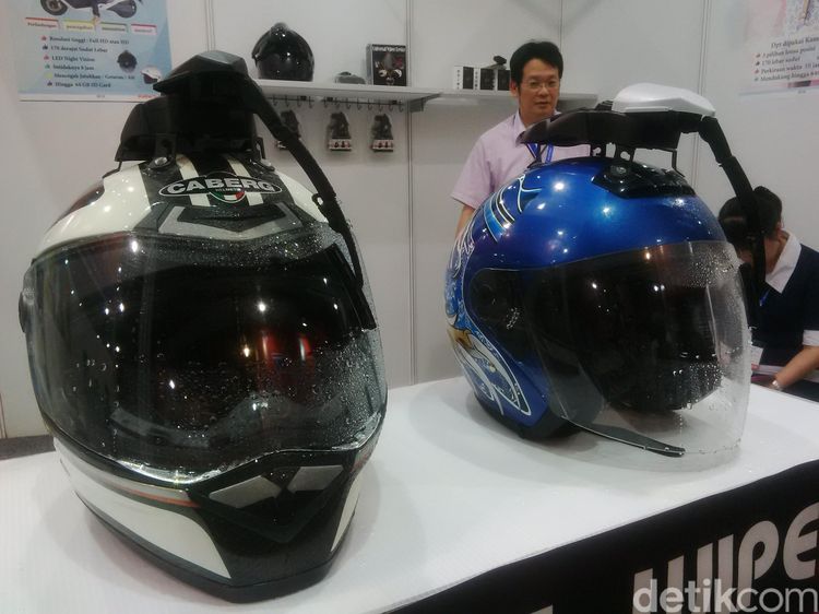 Aksesori Wiper Khusus Helm