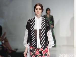 Kain Lurik, Dulu Digunakan untuk Upacara Adat Kini Jadi Busana Modern