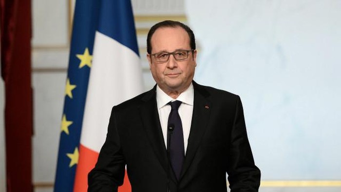 Prancis Batalkan Cabut Kewarganegaraan Pelaku Bom Paris