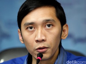 Manuver Ibas Sanjung Ayahanda Berbalas Sindiran Pedas
