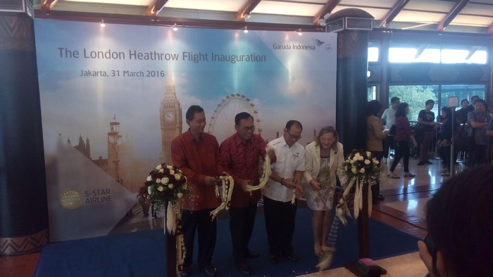 Garuda Indonesia Terbang ke Bandara Heathrow London