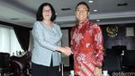 Ketua MPR Bertemu Dubes Kuba