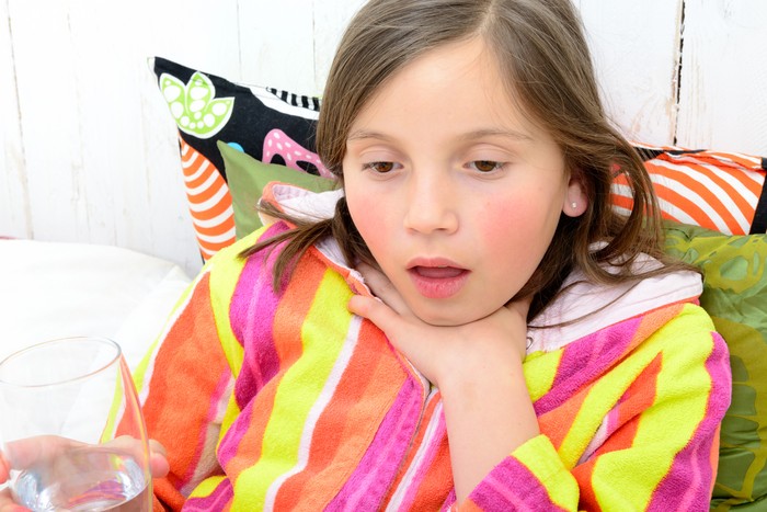 Ini yang Perlu Dilakukan Ortu Saat Anak Telan Serpihan Squishy