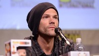 Jared Padalecki pernah mengalami serangan ansietas ketika syuting beberapa tahun lalu. Setelah memeriksakan diri ke dokter, ia pun didiagnosis mengalami clinical depression atau yang biasa disebut juga sebagai depresi klinis. (Foto: Albert L. Ortega/Getty Images)