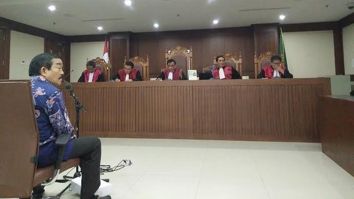 Eks Wakil Ketua DPRD Sumut Chaidir Ritonga Didakwa Terima Suap Rp 2,4 M