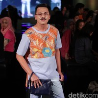 Jajaka by Ivan Gunawan Star on Famous Indonesia Fashion Week 2016. at Jakarta Convention Center. Senayan. Jakarta. [Foto: Mohamamd Abduh/Wolipop]