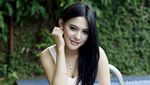 Ini Model yang Disebut Mirip Dian Sastro