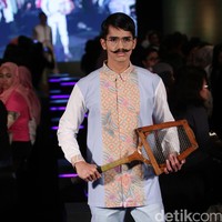Jajaka by Ivan Gunawan Star on Famous Indonesia Fashion Week 2016. at Jakarta Convention Center. Senayan. Jakarta. [Foto: Mohamamd Abduh/Wolipop]