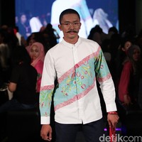 Jajaka by Ivan Gunawan Star on Famous Indonesia Fashion Week 2016. at Jakarta Convention Center. Senayan. Jakarta. [Foto: Mohamamd Abduh/Wolipop]