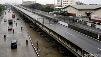 Jalan tol ini untuk mempermudah akses kendaraan dari dan menuju ke Pelabuhan Tanjung Priok.
