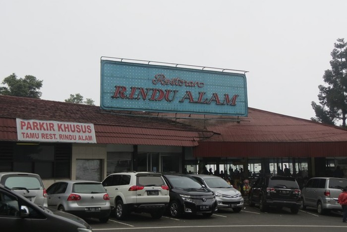 Resto ikonik di Puncak sudah mau tutup