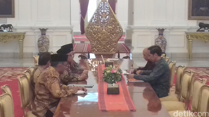 Sambangi Istana, PP Muhammadiyah Beri Masukan ke Presiden