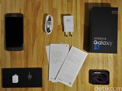 Unboxing Samsung Galaxy S7