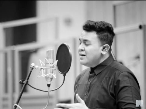 Lirik lagu tulus 1000 tahun lamanya Lirik lagu tulus 1000 tahun lamanya