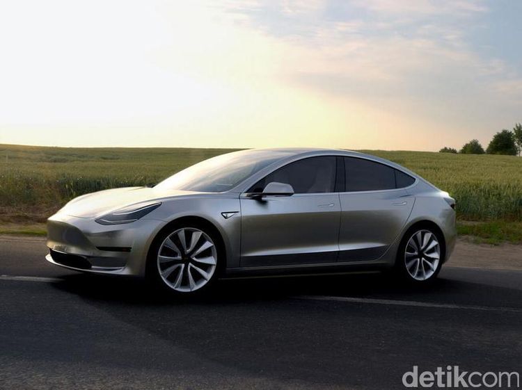Mobil Listrik Tesla Termurah yang Bakal Merapat ke RI
