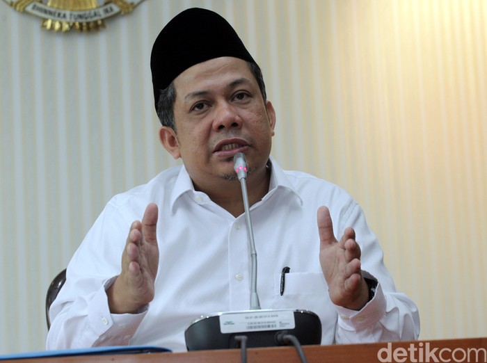 Fahri Teriak Sinting (Lagi)