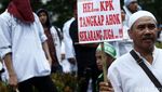 Aksi Demo Soal Ahok di Gedung KPK