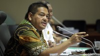DPD Meminta agar pemerintah khususnya PLN segera membangun infrasftruktur kelistrikan di Nias.