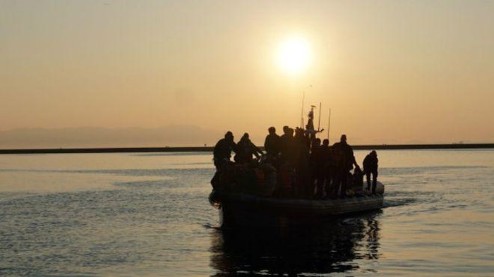 Yunani Mulai Mengirimkan Kembali Ratusan Migran ke Turki