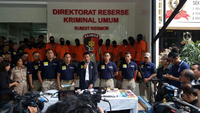 Polisi Tangkap Pasutri yang Coba Rampok Sopir Mobil Rental