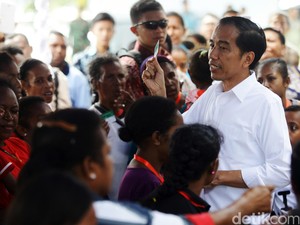 Kunker ke Papua, Presiden Jokowi Tiba di Sorong