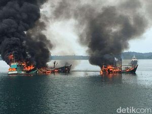 90 Kapal Maling Ikan Antre Ditenggelamkan Susi