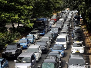 Hari Pertama Uji Coba Penghapusan 3 in 1 di Jakarta, Arus Lalin Tambah Macet
