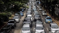 Salah seorang petugas Dinas Perhubungan DKI, mengatakan, selama 1 minggu ke depan arus lalu lintas di kawasan 3 in 1 tersebut akan terus dipantau.