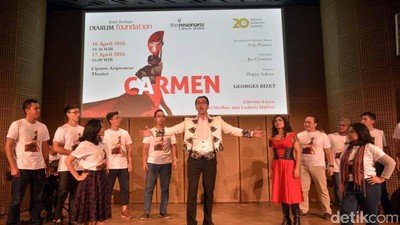 The Resonanz Tampilkan Opera Klasik Carmen