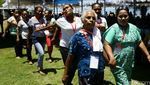 Melihat Kegembiraan Mama Papua Menunggu Presiden
