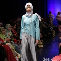 Meccanism by Zaskia Mecca, Indonesia Fashion Week 2016. at Jakarta Convention Center. Senayan. Jakarta. [Foto: Mohamamd Abduh/Wolipop]