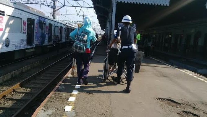 kereta api
