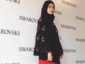 Vivi Zubedi Akan Bawa Pesan Islami Lewat Abaya di New York Fashion Week