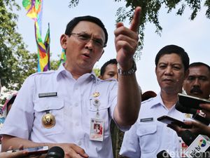 Raperda Reklamasi Tak Kunjung Disahkan DPRD, Ahok: Pakai Perda yang Lama