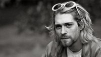 Vokalis band Nirvana, Kurt Cobain menggemparkan dunia musik saat ia bunuh diri dengan cara menembak kepalanya di usia 27 tahun pada 1994 lalu. (Foto: Getty Images)