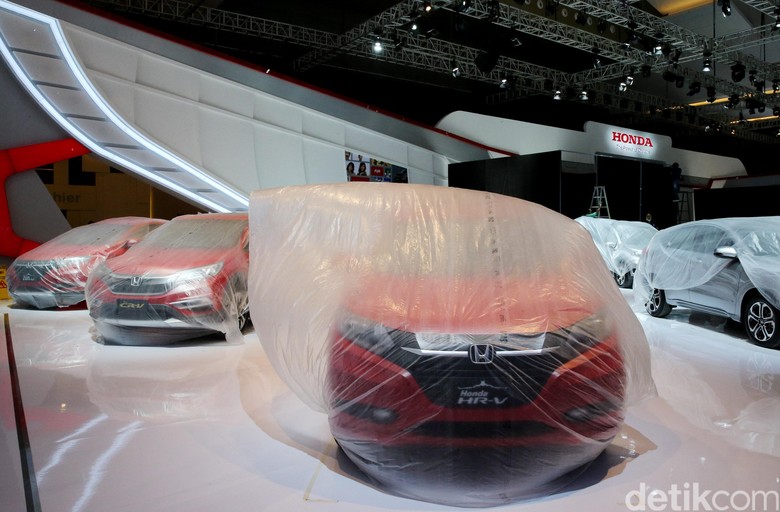 Mobil merek Jepang di Indonesia. Foto: Ari Saputra Mobil merek Jepang di Indonesia. Foto: Ari Saputra