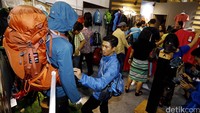 Pengunjung memadati pameran yang berlangsung mulai dari 6 hingga 10 April 2016.