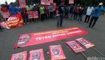Puluhan Orang Demo Teten Masduki
