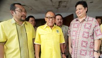 Mudah-mudahan saudara dalam rapat Pleno tidak keberatan. Kalau memang bisa, dapat kita putuskan, ujar pria yang karib disapa Ical itu.