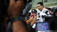 Mantan Wali Kota Jakarta Utara itu ditanya penyidik KPK perihal hak pengelolaan lahan (HPL).
