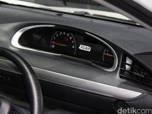 Trik Mengecek Odometer Mobil Diputar Mundur atau Tidak