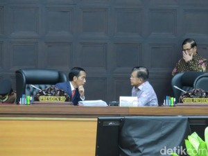 Bahas RAPBN-P 2016, Jokowi: Jangan Lagi Ada Anggaran Bersayap