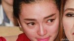 10 Foto Terheboh: Julia Perez Gundul, Zaskia Gotik Berkerudung