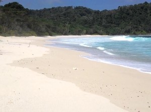 Apa Saja Pantai Anti Mainstream di Malang?